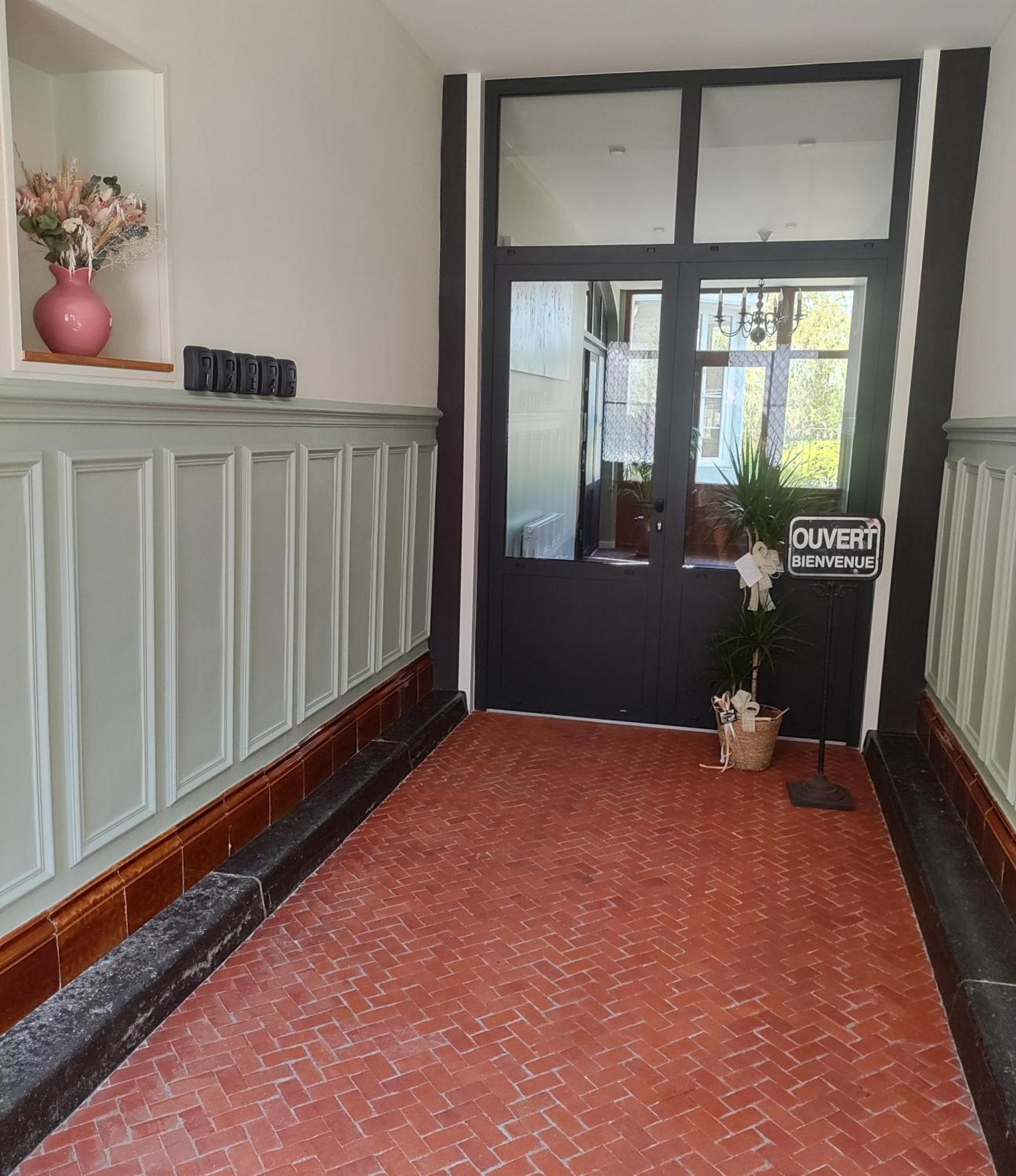 Bed and Breakfast Le Relais Napoleon Avesnes-sur-Helpe Exterior foto